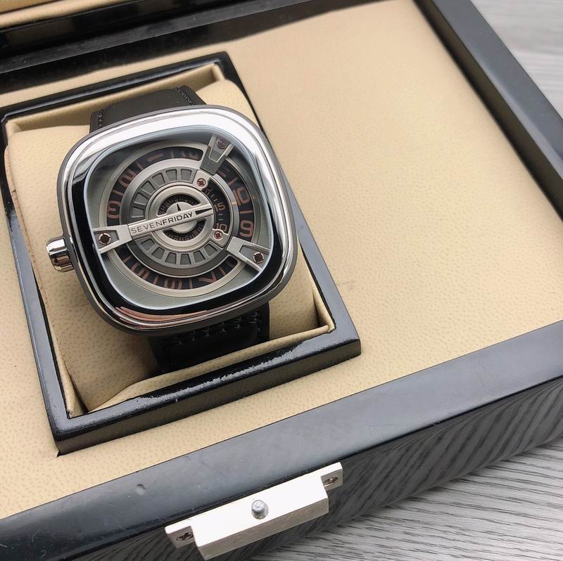 Seven Friday 47mm 48 (1)