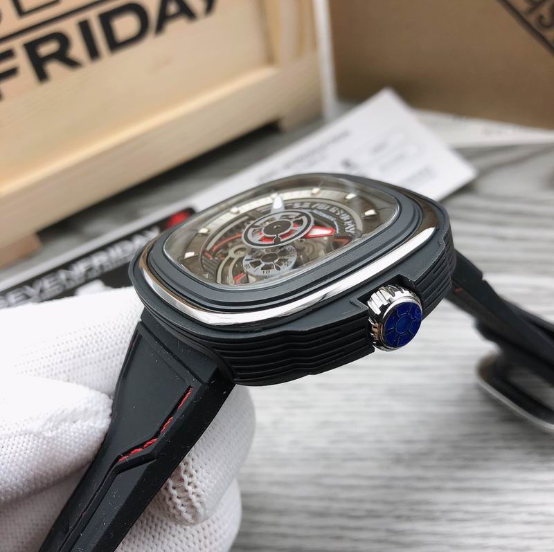 Seven Friday 47mm 51 (7)