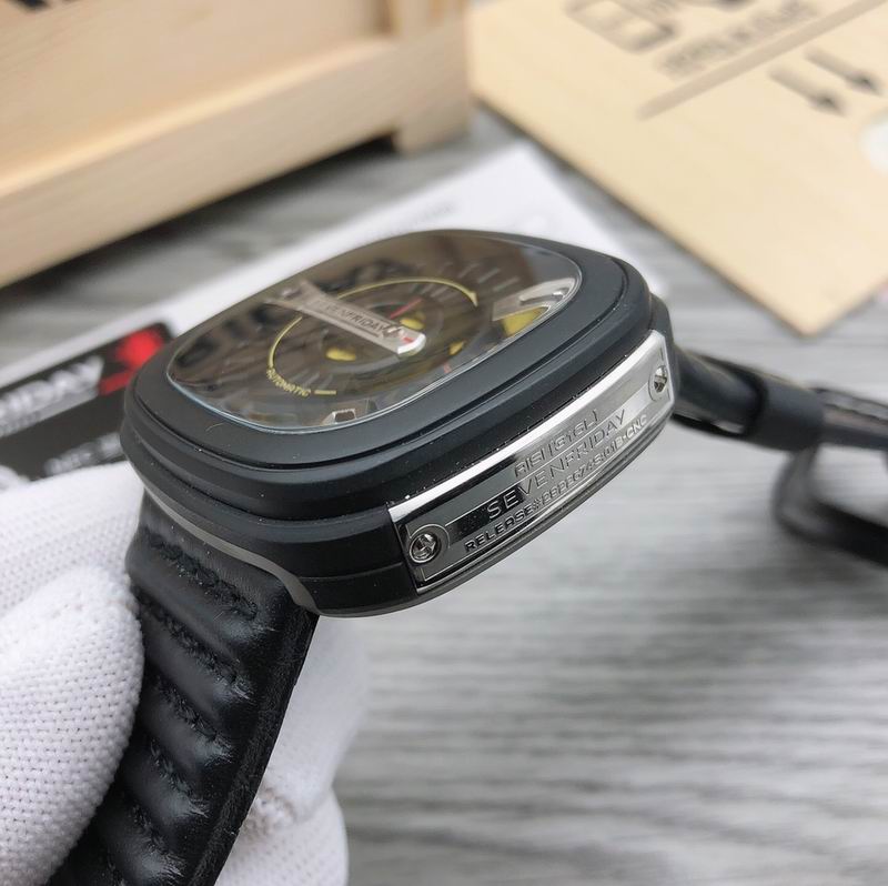 Seven Friday 47mm 57 (7)