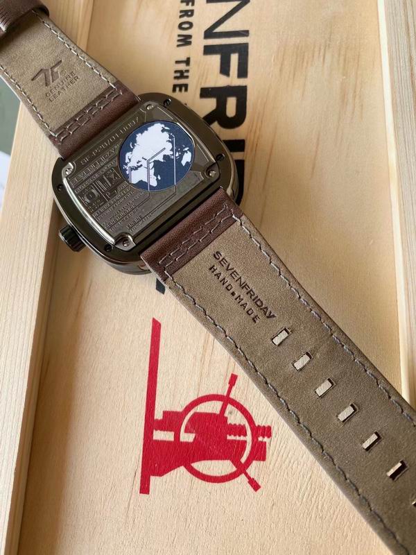 Seven Friday 47mm 65 (3)