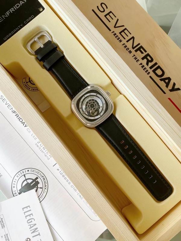 Seven Friday 47mm 66 (1)