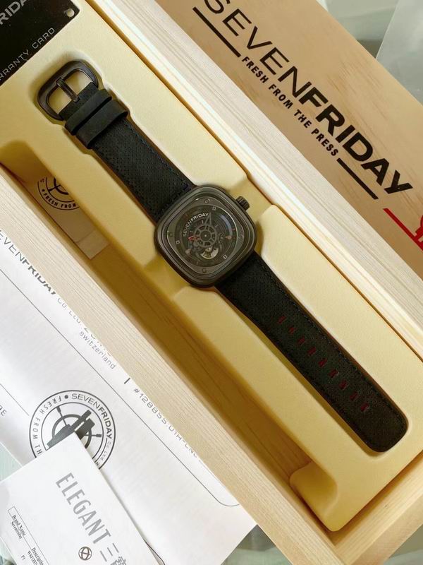 Seven Friday 47mm 67 (2)