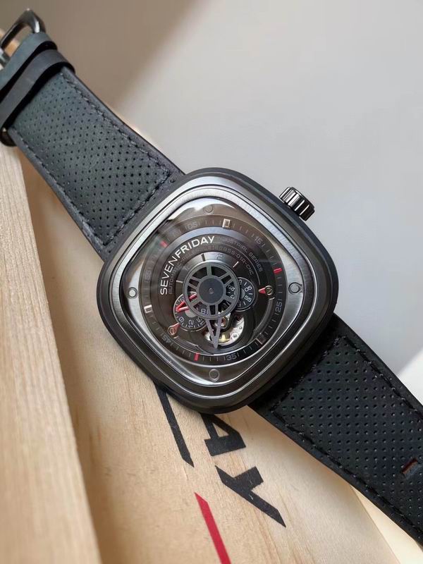 Seven Friday 47mm 67 (7)