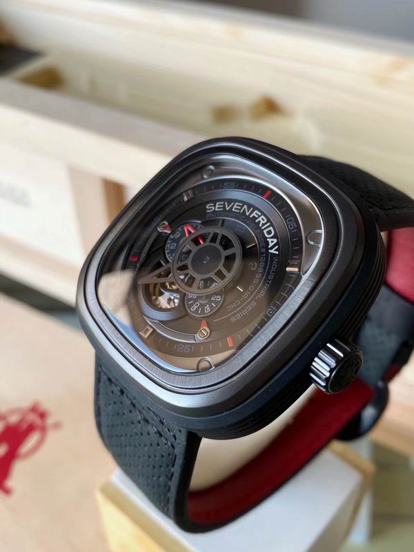 Seven Friday 47mm 67 (8)