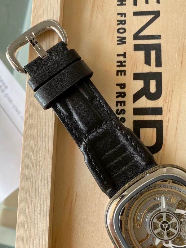 Seven Friday 47mm 68 (4)