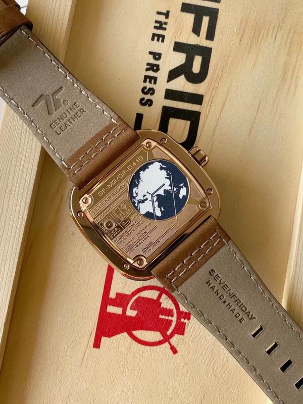 Seven Friday 47mm 70 (4)