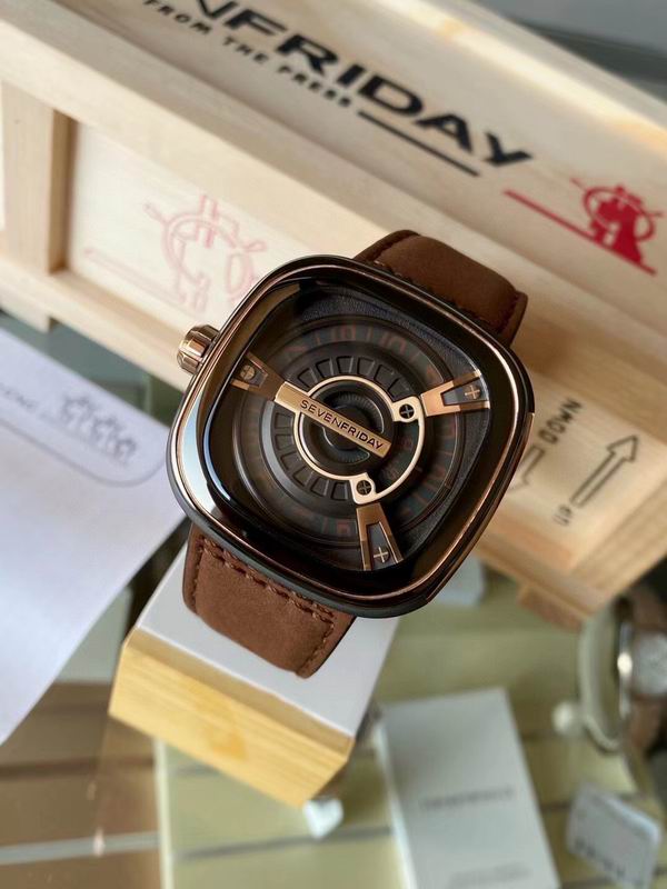 Seven Friday 47mm 70 (9)