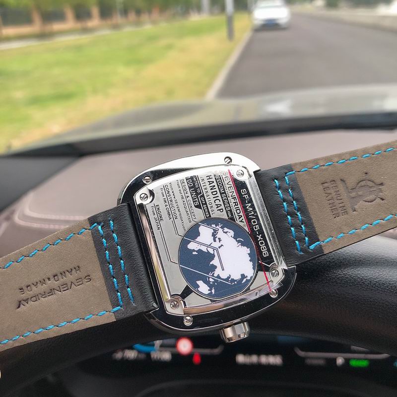 Seven Friday 47mm 79 (7)