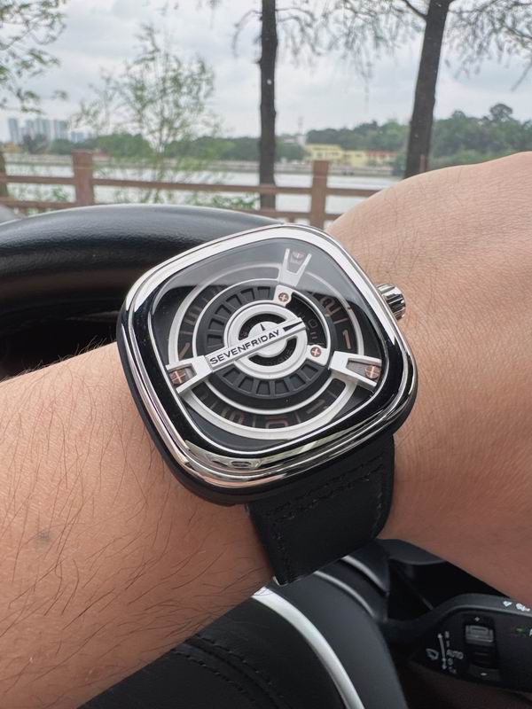 Seven Friday 47mm 85 (2)