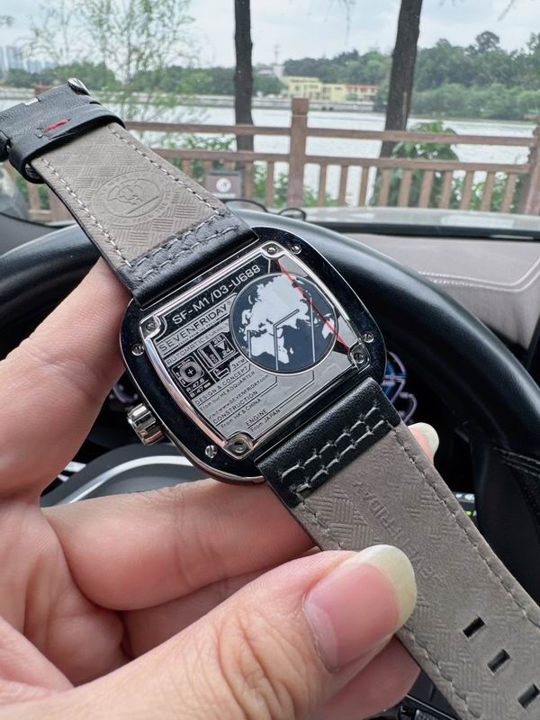 Seven Friday 47mm 85 (4)