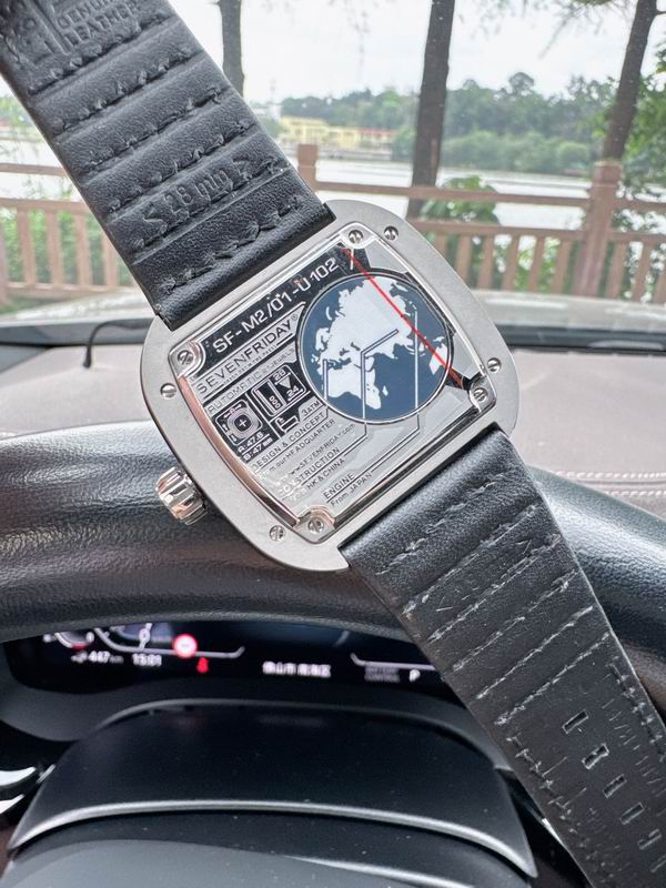 Seven Friday 47mm 87 (1)