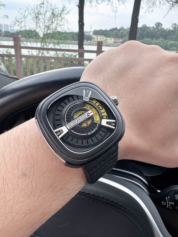 Seven Friday 47mm 87 (11)