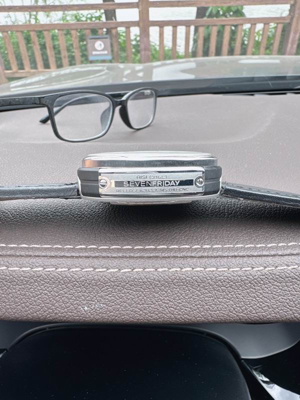 Seven Friday 47mm 88 (1)