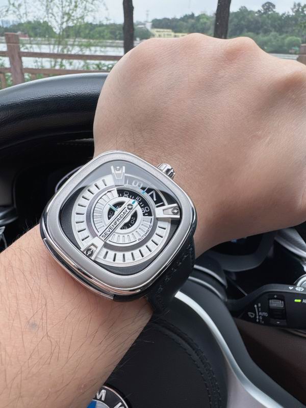 Seven Friday 47mm 88 (7)