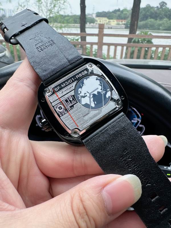 Seven Friday 47mm 89 (4)