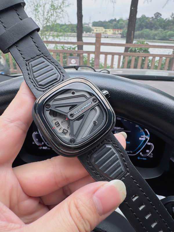 Seven Friday 47mm 89 (6)