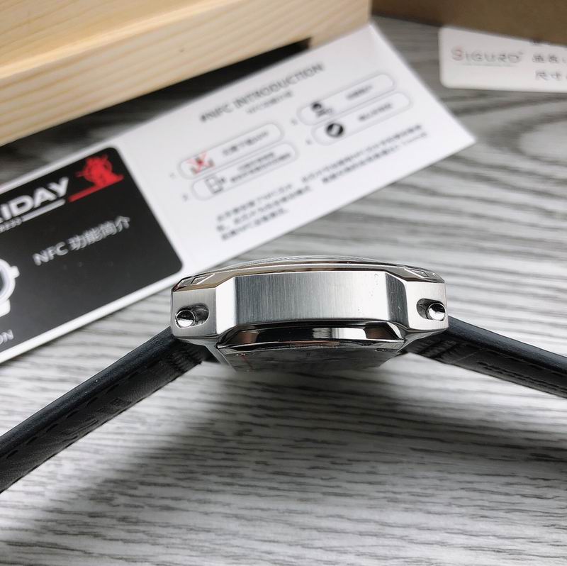 Seven Friday watch 27 (3)