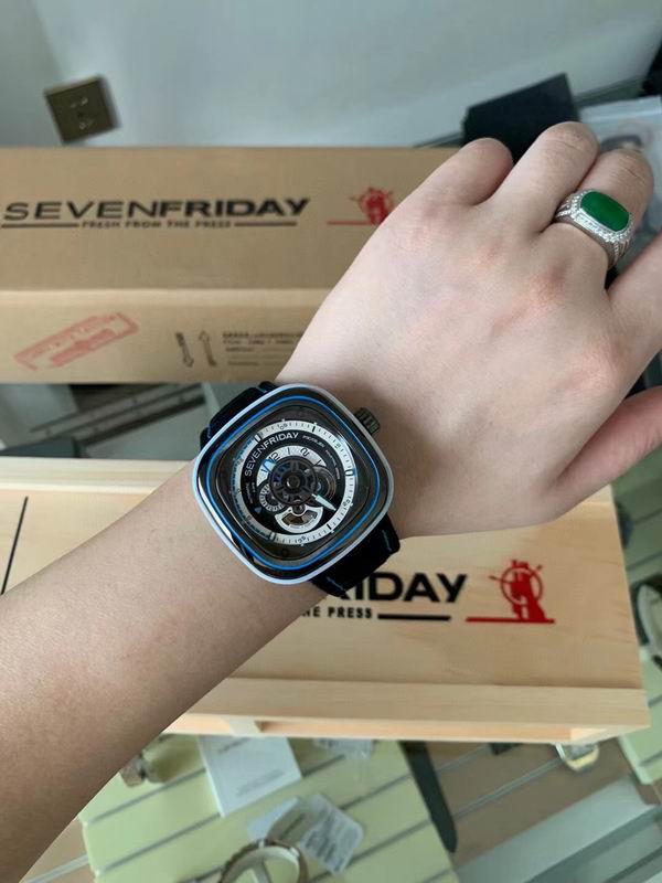 Seven Friday watch 72 (1)