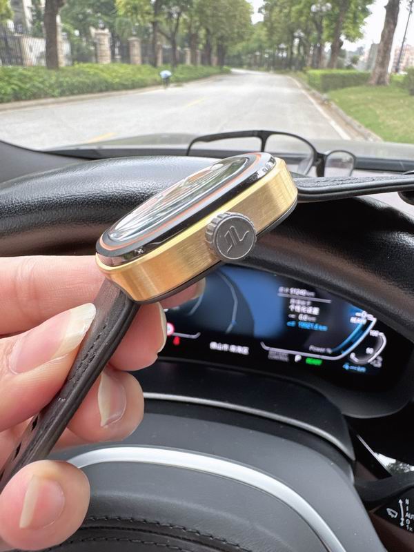 Seven Friday watch 90 (7)