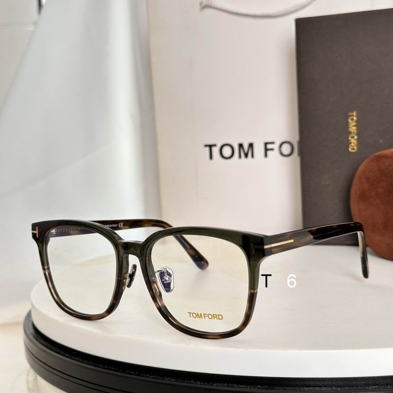 TF TF1136 56 18-145 E05