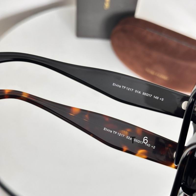 TF TF1217 55 17-145 E07