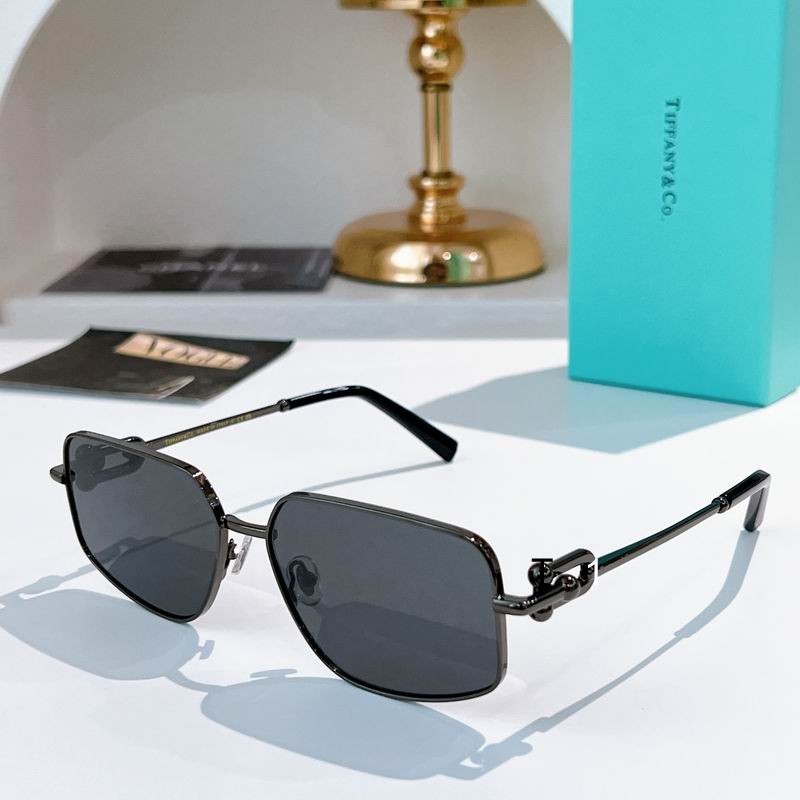 TIFFANY CO 090701 58 16-140 a05