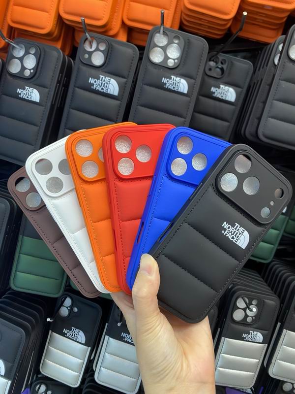 The North Face iphone 17 08