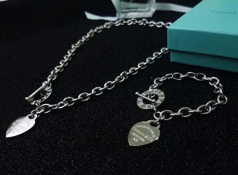 Tiffany suits 09yxq03 (8)