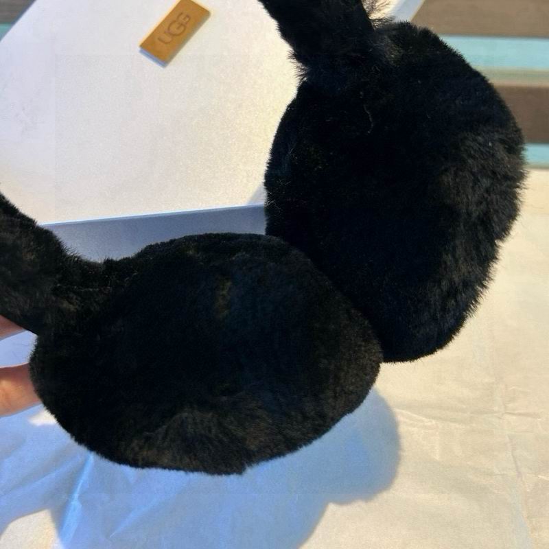 UGG Earmuff (11)