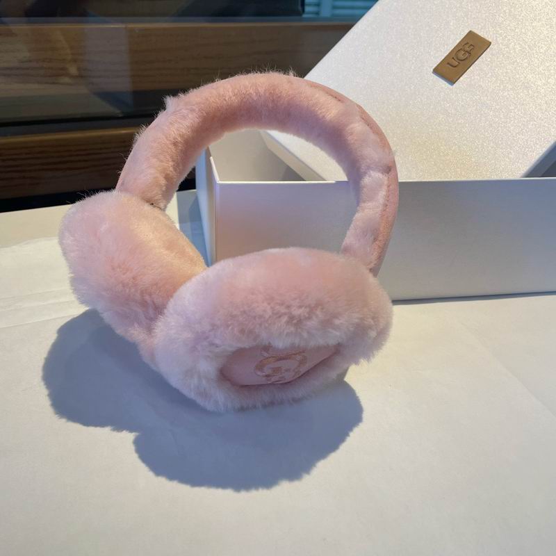 UGG Earmuff (25)
