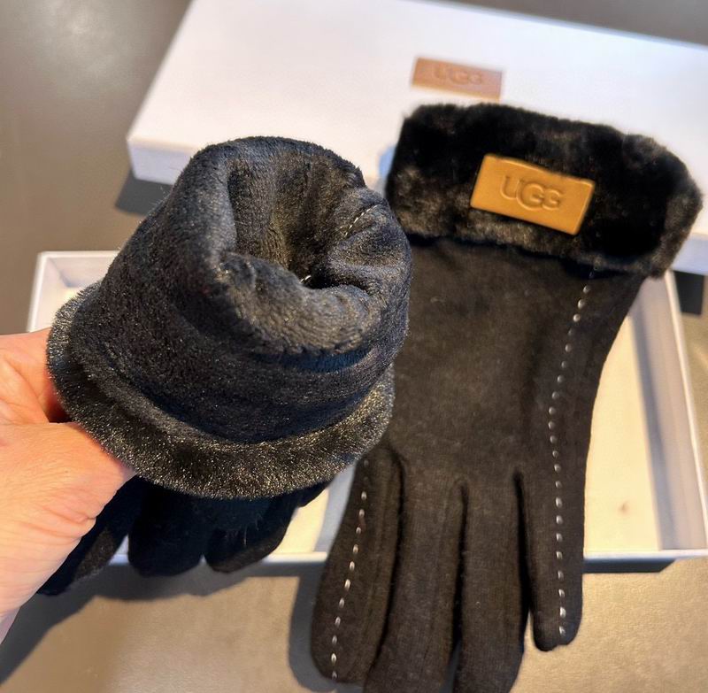 UGG Gloves 16 (20)