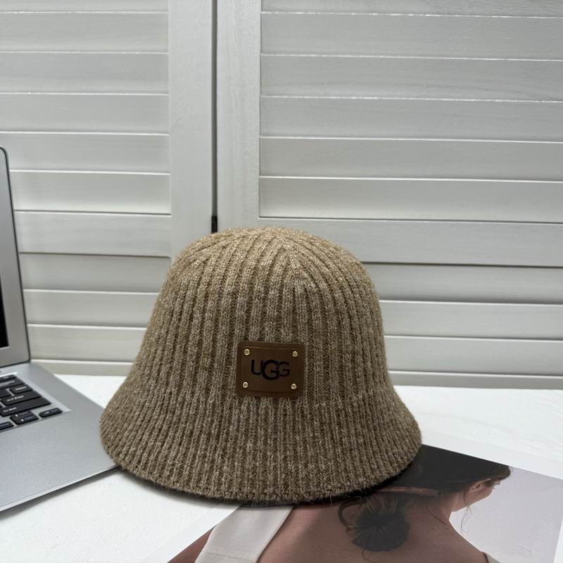 UGG Hat dx (644)
