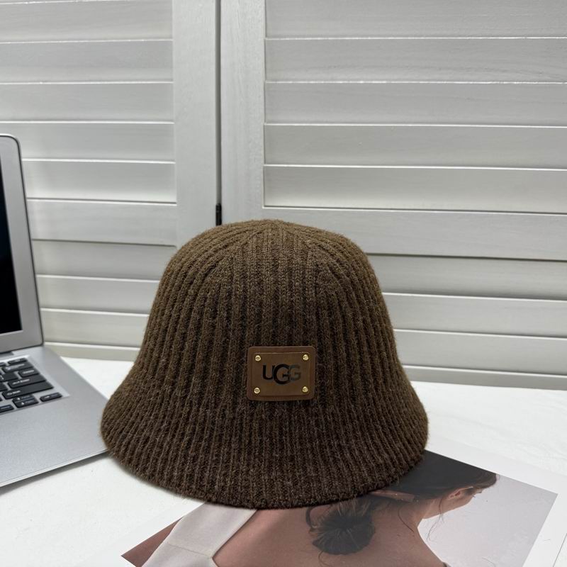 UGG Hat dx (646)