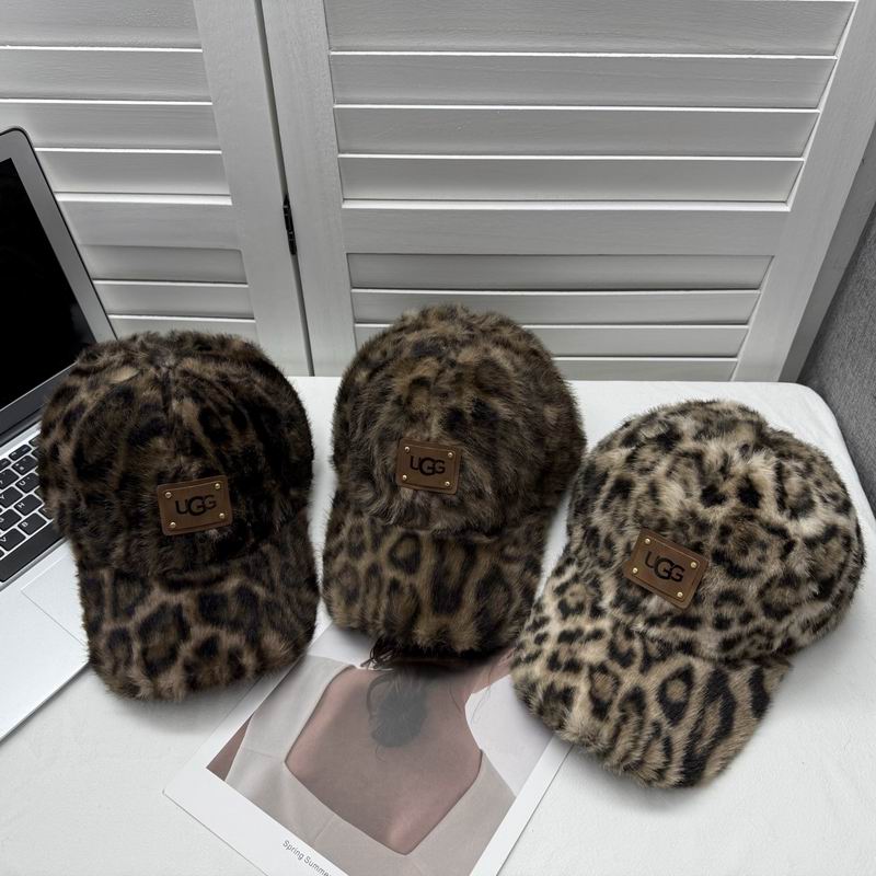 UGG cap dx (1362)