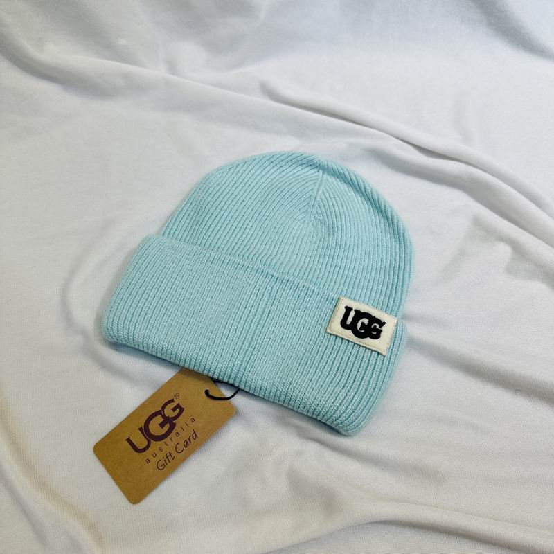UGG hat (371)