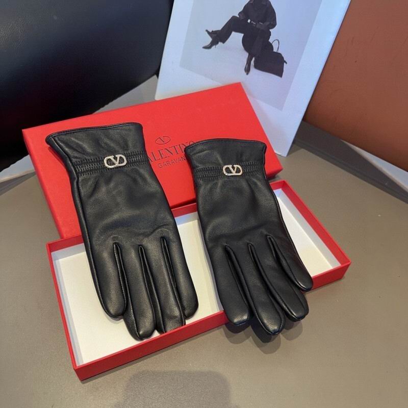 Valentino Gloves hm (11)