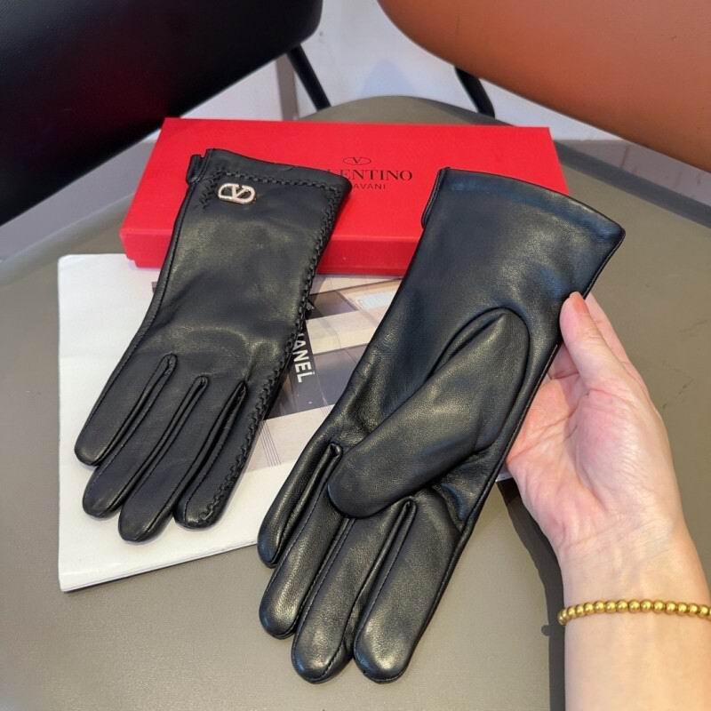 Valentino Gloves hm (13)