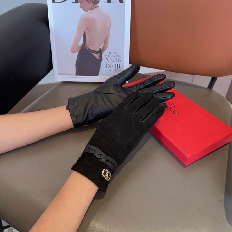 Valentino Gloves hm (18)