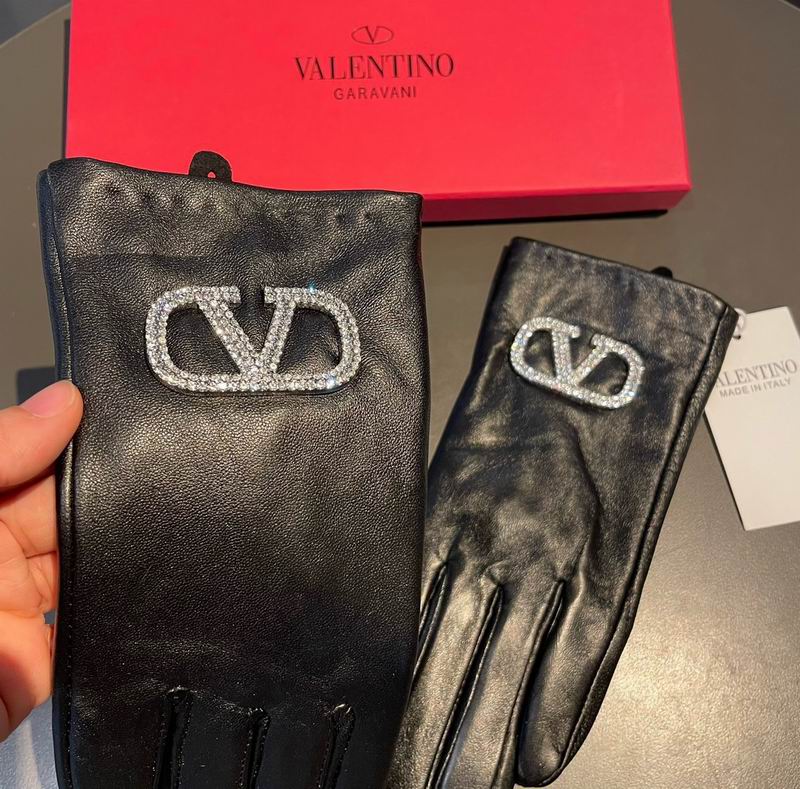 Valentino gloves M L 93 (2)