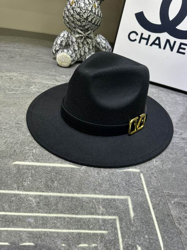 Valentino top Hat dx (146)