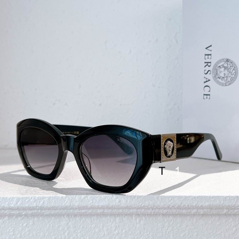 Versace 420C 53 20 145 a06