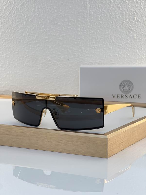 Versace VE6749 145 0-125 c01