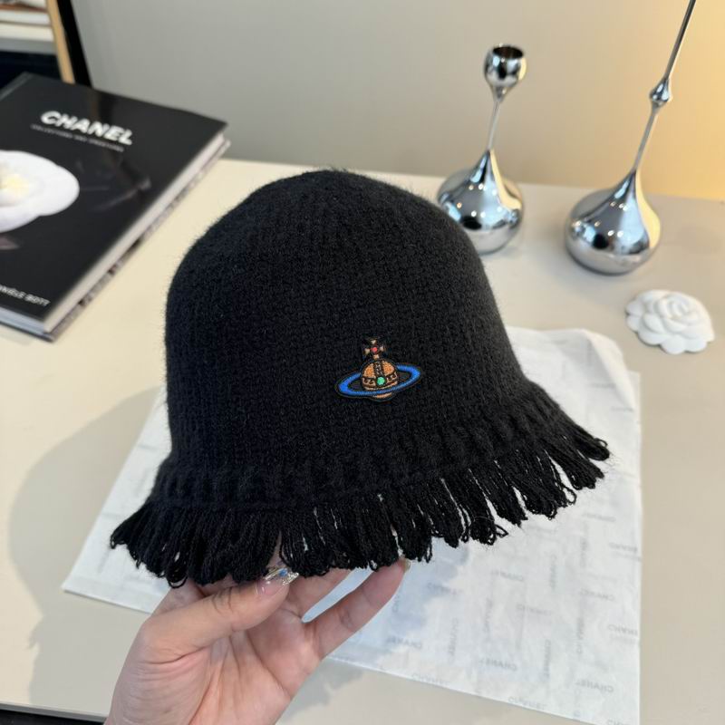 Vivienne Westwood hat (194)