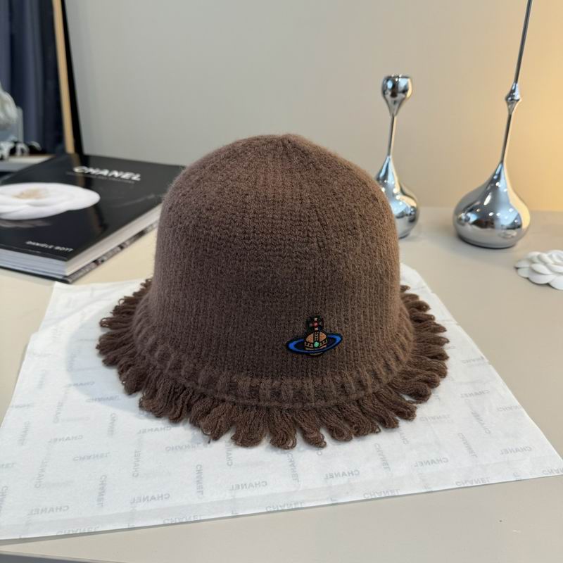 Vivienne Westwood hat (215)