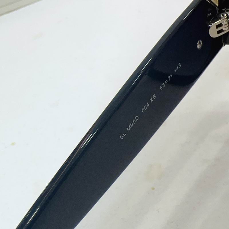 YSL  M95D 53 21-145 G08