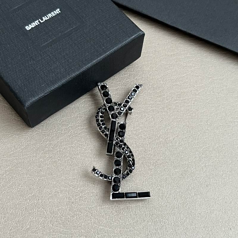 YSL Brooch 08yxq13 (3)
