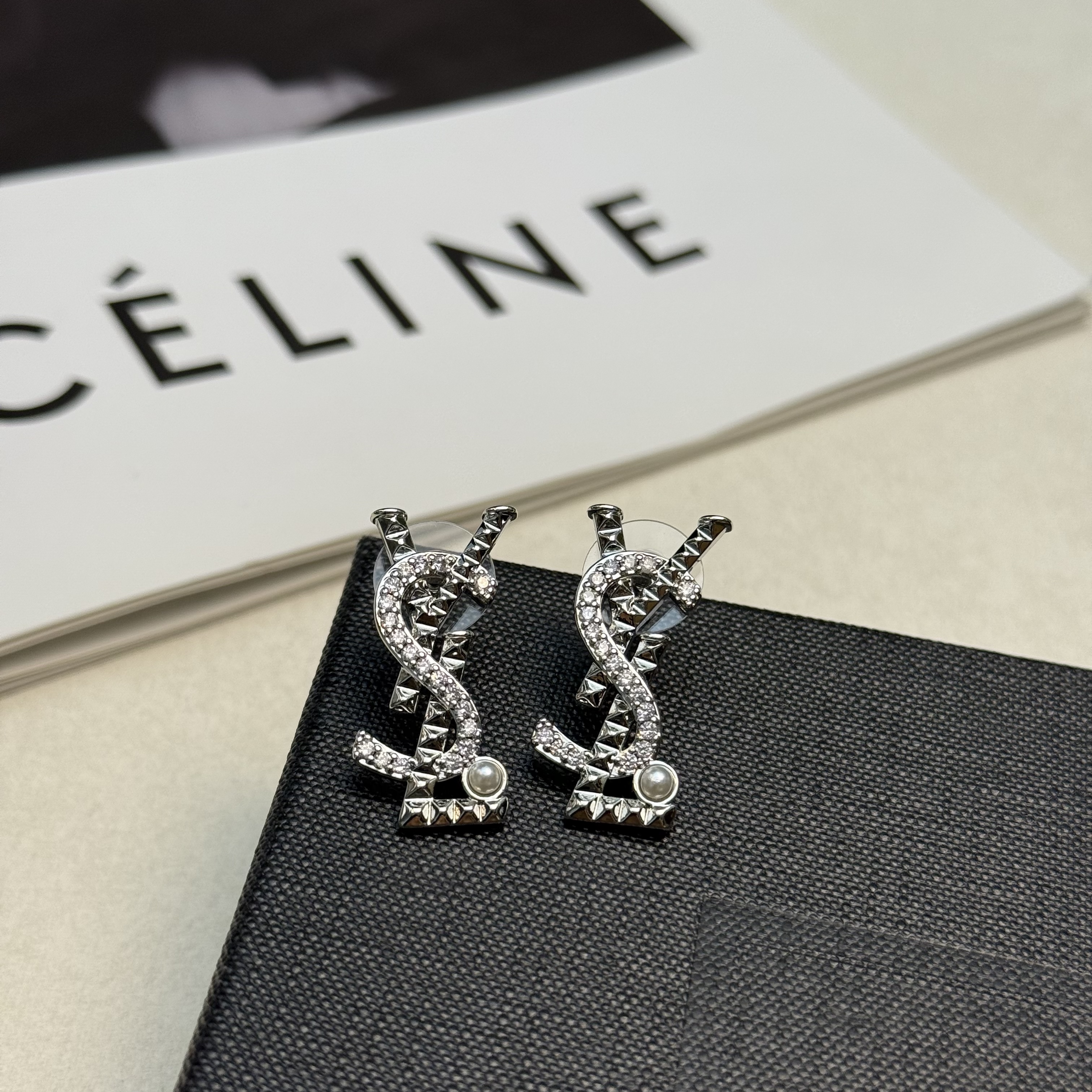 YSL Earring 08yxq22 (2)