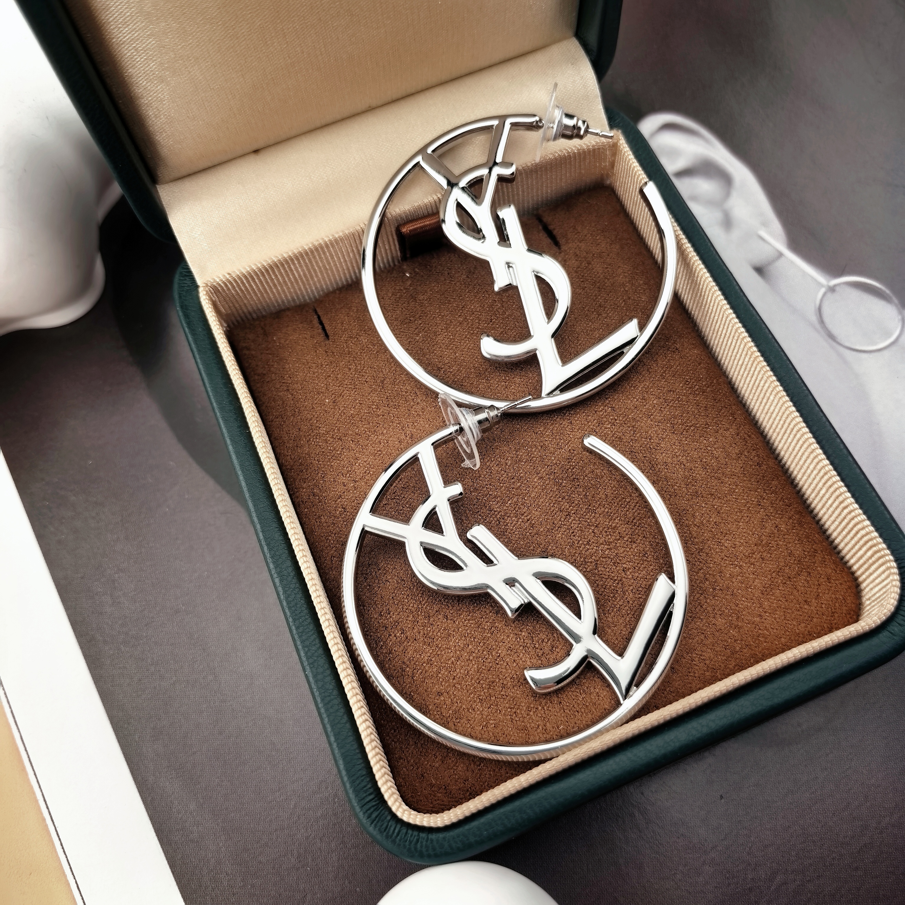 YSL Earring 08yxq28 (3)