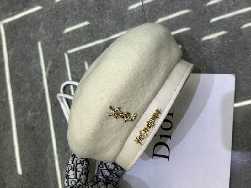 YSL beret dx (110)