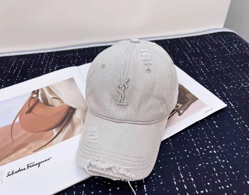 YSL cap dx (615)